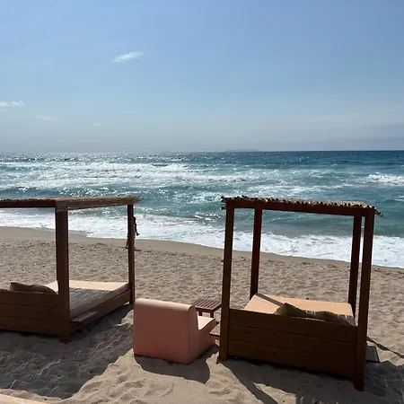 Casa Mare Cala Rossa 公寓