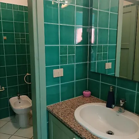 Casa Mare Cala Rossa Apartment *